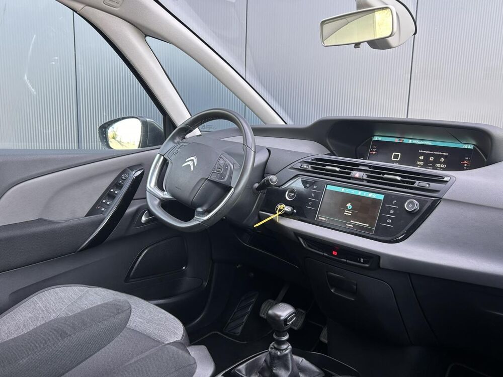 C4 Spacetourer 1.5 BlueHDi 130 Feel avec Cam&eacute;ra, GPS et Carte mains libres 2019 occasion 35300 Foug&egrave;res