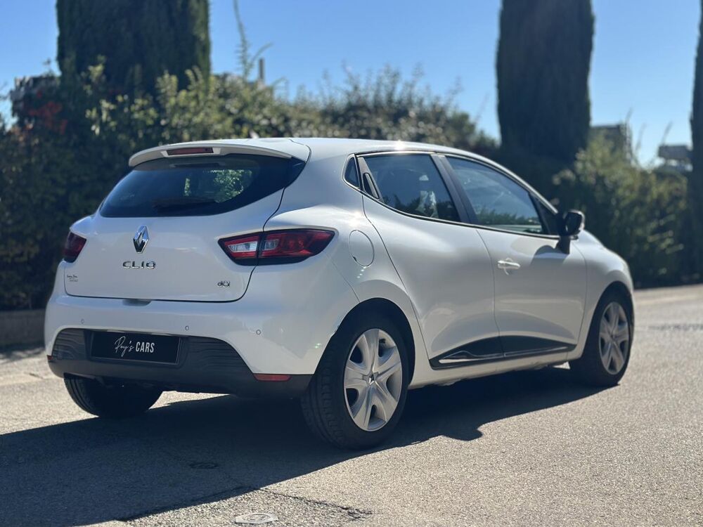 Clio 1.5 dCi 90CH ZEN - COURROIE NEUVE - BLUETOOTH - NAV 2015 occasion 13760 Saint-Cannat