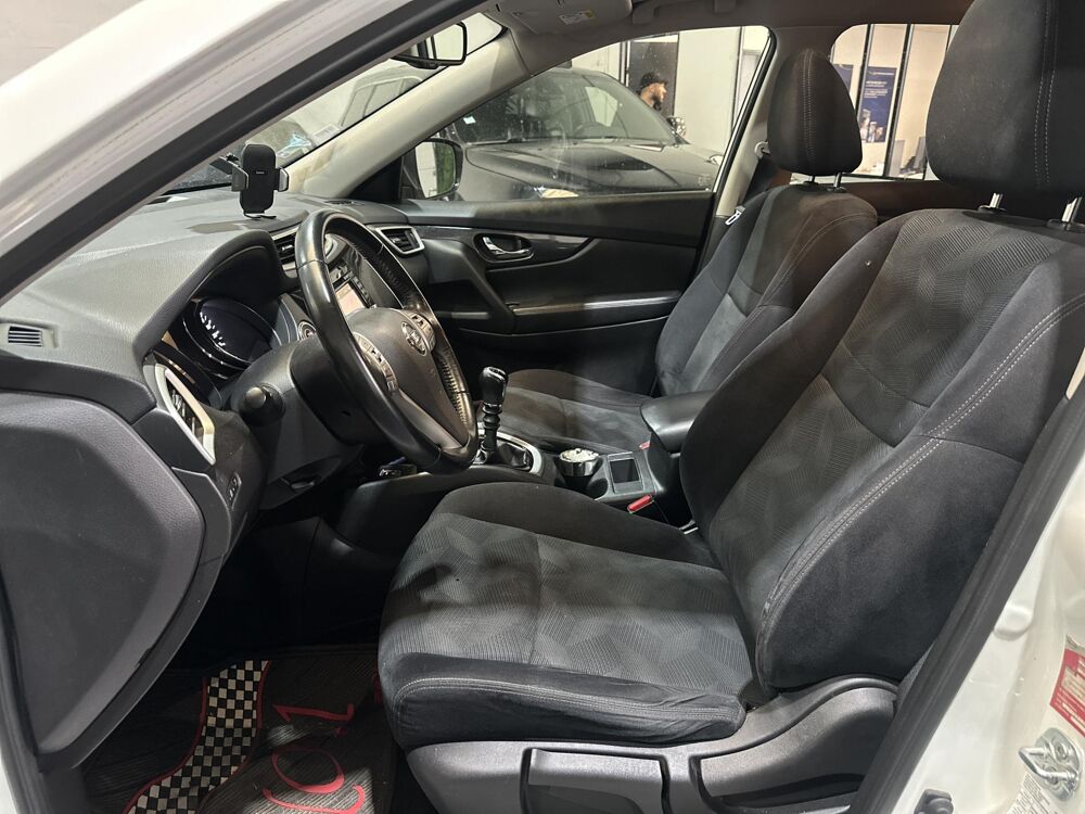 Pixo X-Trail 1.6 dCi - 130 Euro 6 7pl X-TRAIL III 2014 N-Connecta 2017 occasion 94360 Bry-sur-Marne