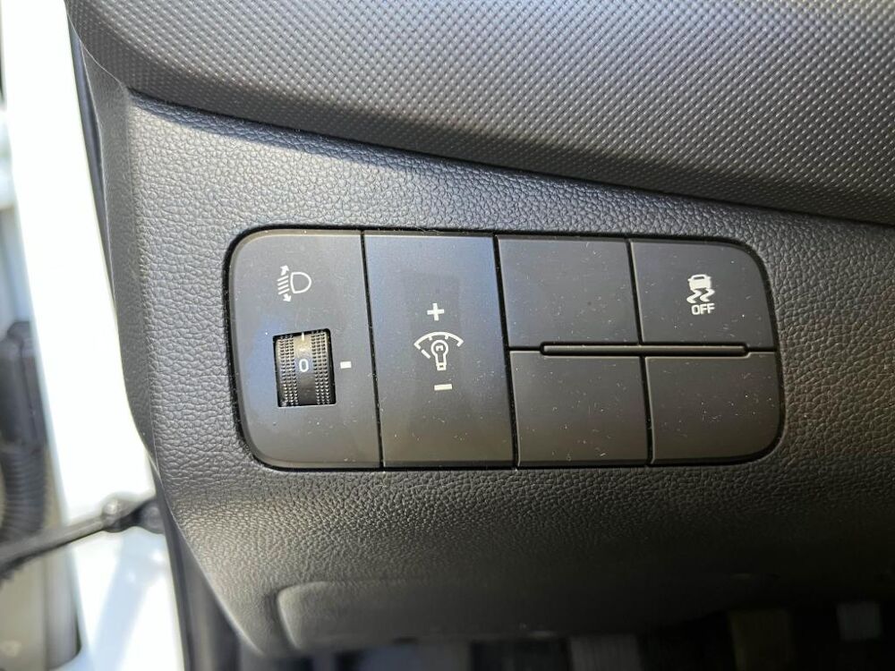 i10 1.0 INTUITIVE S&S - CLIM - BLUETOOTH - REGULATEUR 2018 occasion 13760 Saint-Cannat