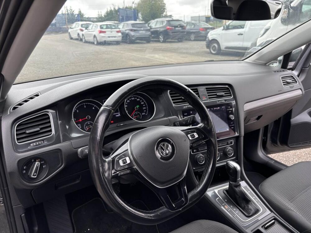 Golf 1.6 16V TDI CR - 115 - BV DSG 7 VII BERLINE Confortline 2017 occasion 47200 Saint-Pardoux-du-Breuil