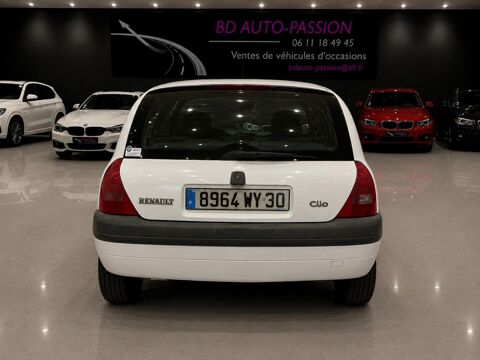 Clio 1.2l 5 portes / ideal jeune permis / embrayage, distribution 1999 occasion 30260 Orthoux-S&eacute;rignac-Quilhan