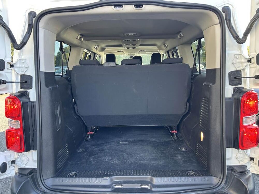 Proace city LONG 9 PLACES 1.5D 120ch D-4D DYNAMIC PROACE VERSO ( JUMPY E 2022 occasion 44700 Orvault
