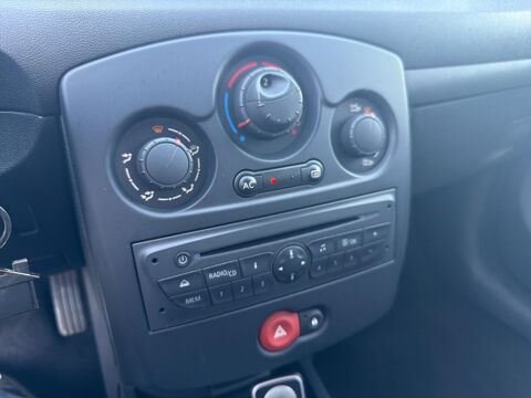 Clio III 1.5 dci 75 collection business eco&sup2; 5p 2013 occasion 57525 Talange