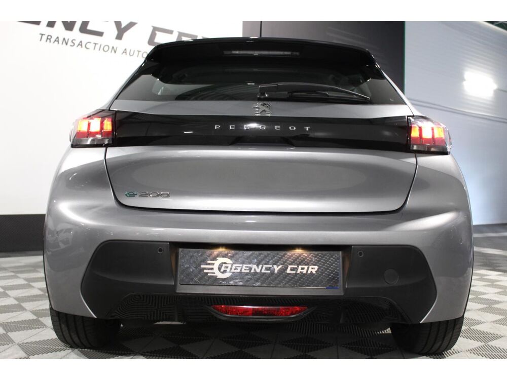 208 Electrique Active 2019 - 136CH- Suivi complet - Premi&egrave;re Ma 2020 occasion 95340 Bernes-sur-Oise