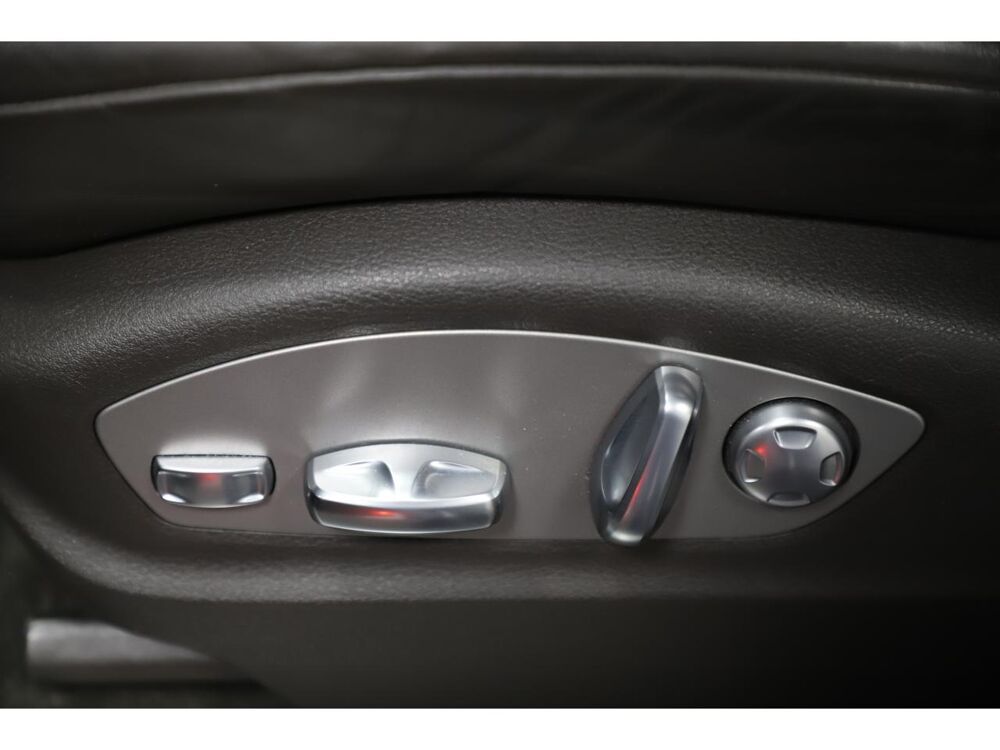 Macan S 3.0i V6 - PDK 2015 occasion 06550 La Roquette-sur-Siagne