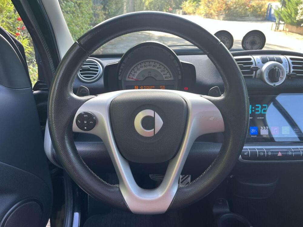 ForTwo 1.0i 84CH - KIT BRABUS - CARPLAY - SIEGES CHAUFFANTS - TOIT 2013 occasion 13760 Saint-Cannat