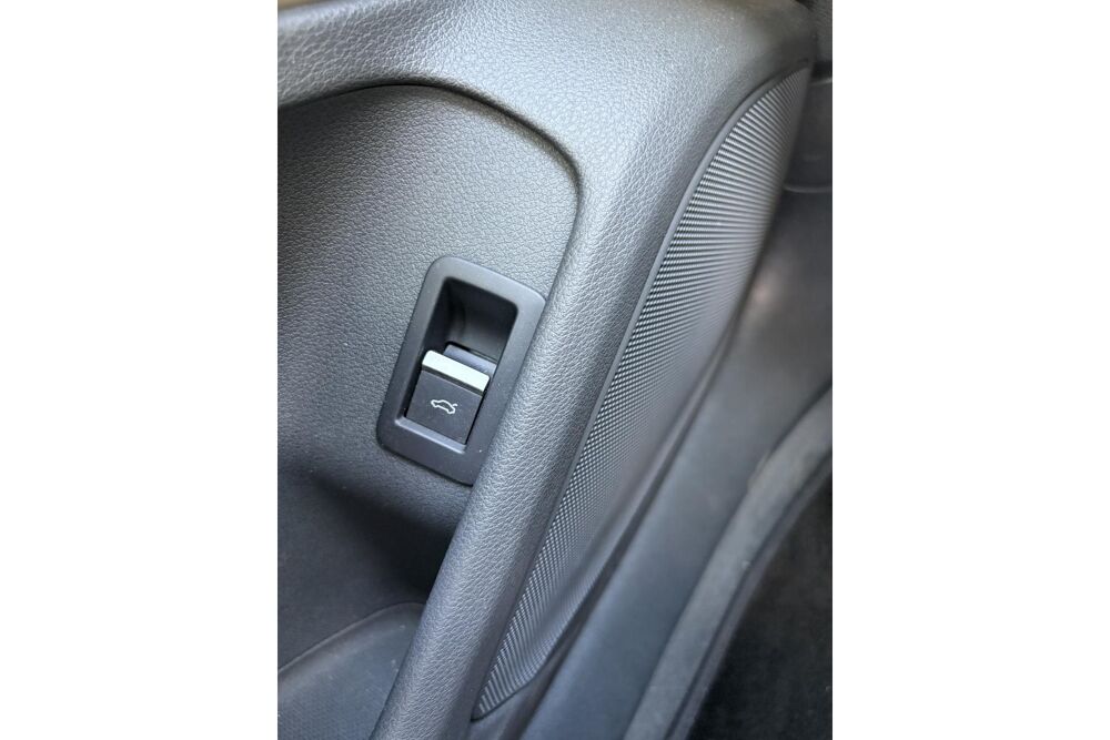 A4 Audi Avant 2.0 TDI 190 Quattro S tronic 7 Toit ouvrant Cam&eacute;r 2016 occasion 78760 Jouars-Pontchartrain