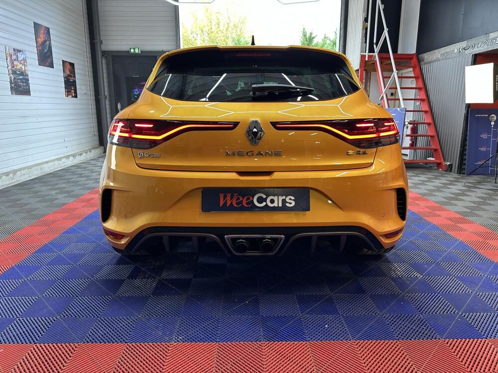 M&eacute;gane 1.8 300 RS TROPHY TVA RECUPERABLE EDC BVA 2023 occasion 33370 Artigues-pr&egrave;s-Bordeaux