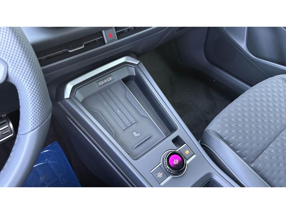 T-ROC 1.5 eTSI 150 DSG R-Line +IQ LIGHT+T.OUVR+PACK BLACK 2026 occasion 81580 Soual