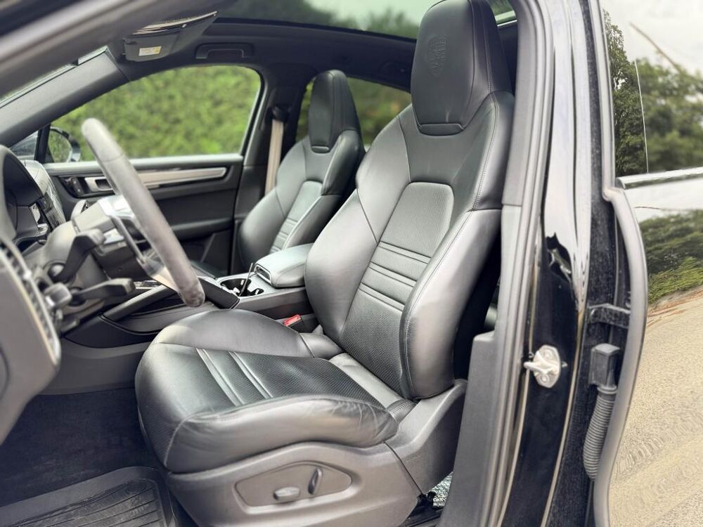 Cayenne 462CH COUPE PLATINUM EDITION - PORSCHE APPROVED 01/2027 - SP 2022 occasion 13760 Saint-Cannat