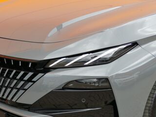 308 III HYBRID 145 GT EXCLUSIVE - BV e-DCS6 PHASE 2 2026 occasion 77090 Coll&eacute;gien