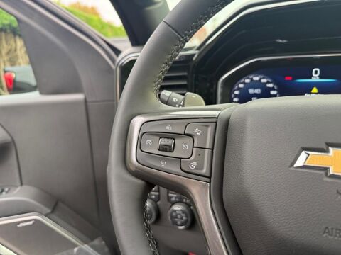Divers V8 High Country 4WD Crew Cab 420 6,2L EcoTec 2026 occasion 78780 MAURECOURT