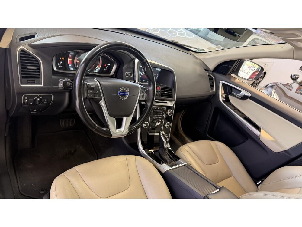XC60 2.0 D4 180 SUMMUM GEARTRONIC BVA - START & STOP- GARANTIE 12 2014 occasion 16000 Angoul&ecirc;me