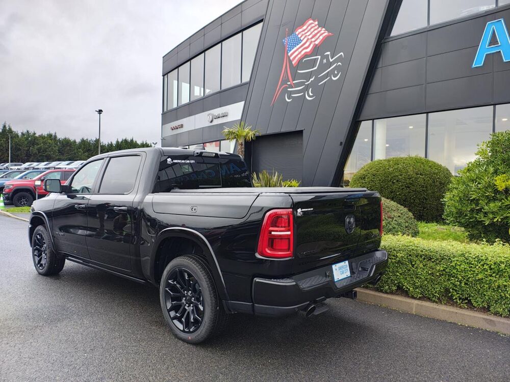 RAM 1500 CREW LIMITED NIGHT EDITION BOX HAYON MULTI 2025 occasion 91830 Le Coudray-Montceaux