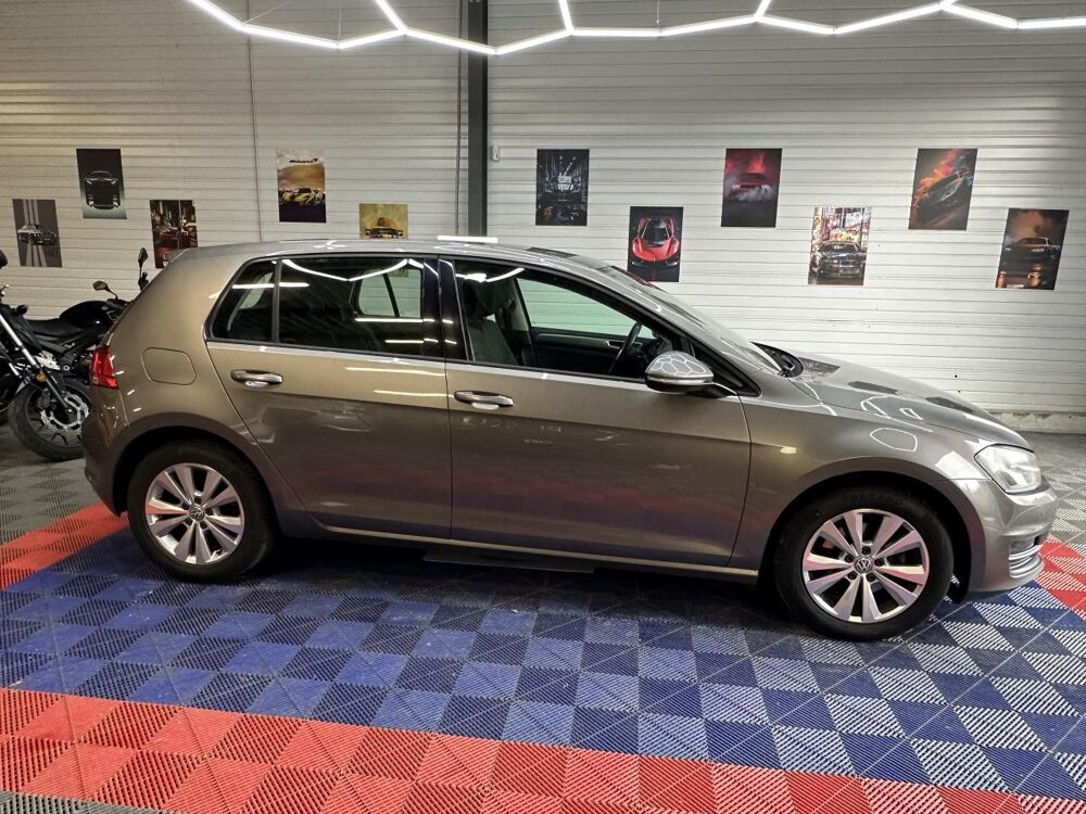 Golf 1.4 16V TSI ACT BlueMotion - 140 VII BERLINE Confortline PH 2014 occasion 33370 Artigues-pr&egrave;s-Bordeaux
