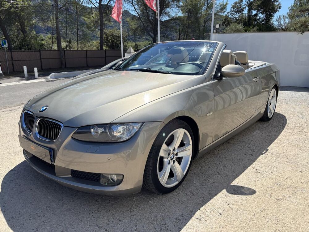 S&eacute;rie 3 330i Cabriolet Luxe - BVA CABRIOLET E93 330i 2009 occasion 83490 Le Muy