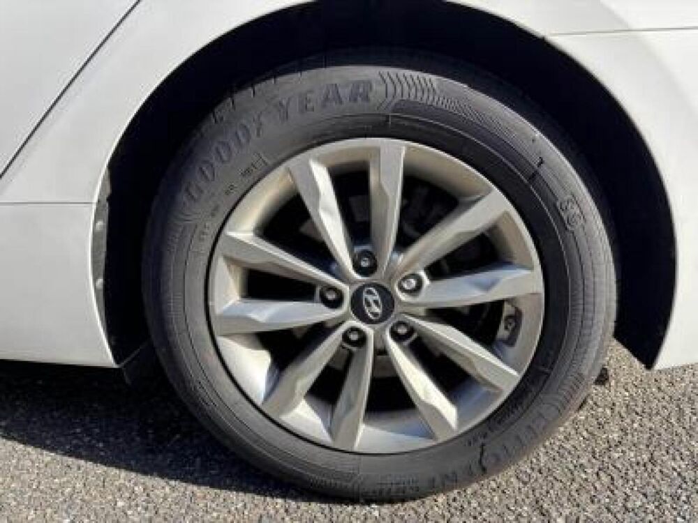i40 1.7 CRDI - 115 Blue Drive Business 2015 occasion 47200 Saint-Pardoux-du-Breuil
