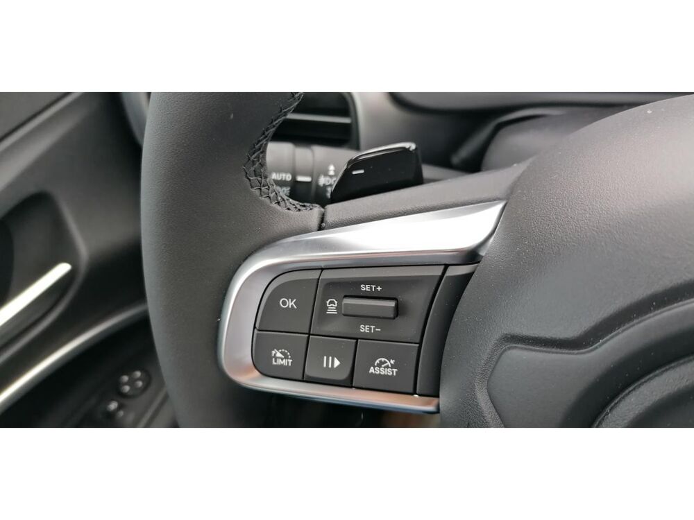 Avenger 1.2 T3 e-Hybrid 110 BVR Summit +PK PREMIUM+TOIT OUVRANT 2026 occasion 81580 Soual
