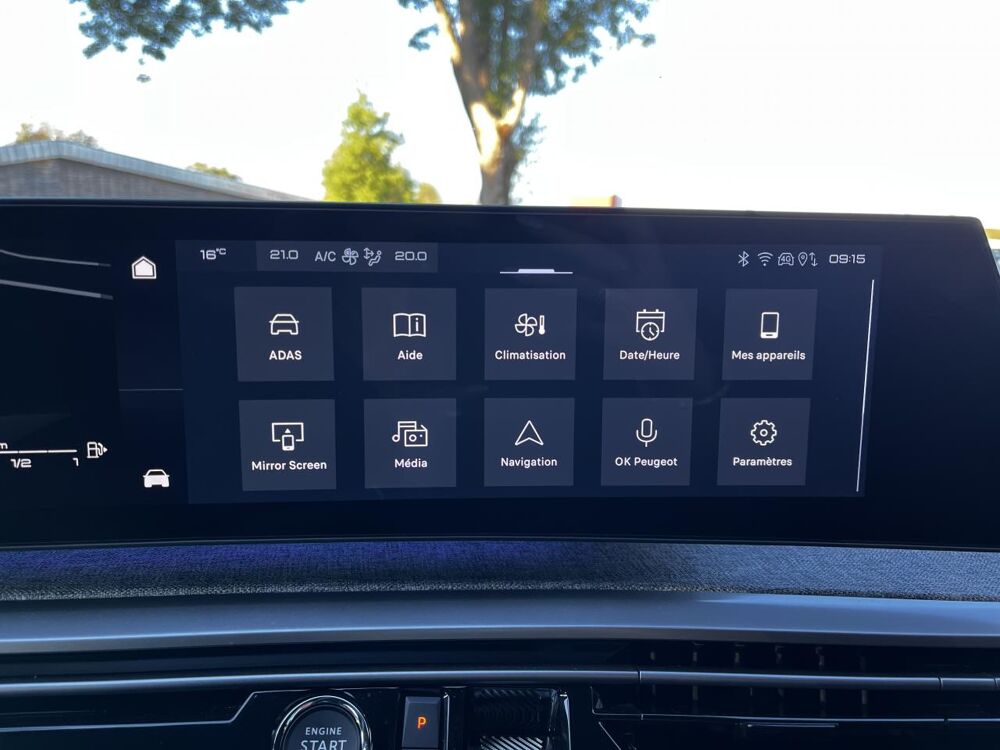 3008 1.2i Hybrid 145 Allure e-DCS6  NavPano  DriveAssist  Sieg 2025 occasion 34190 Ganges