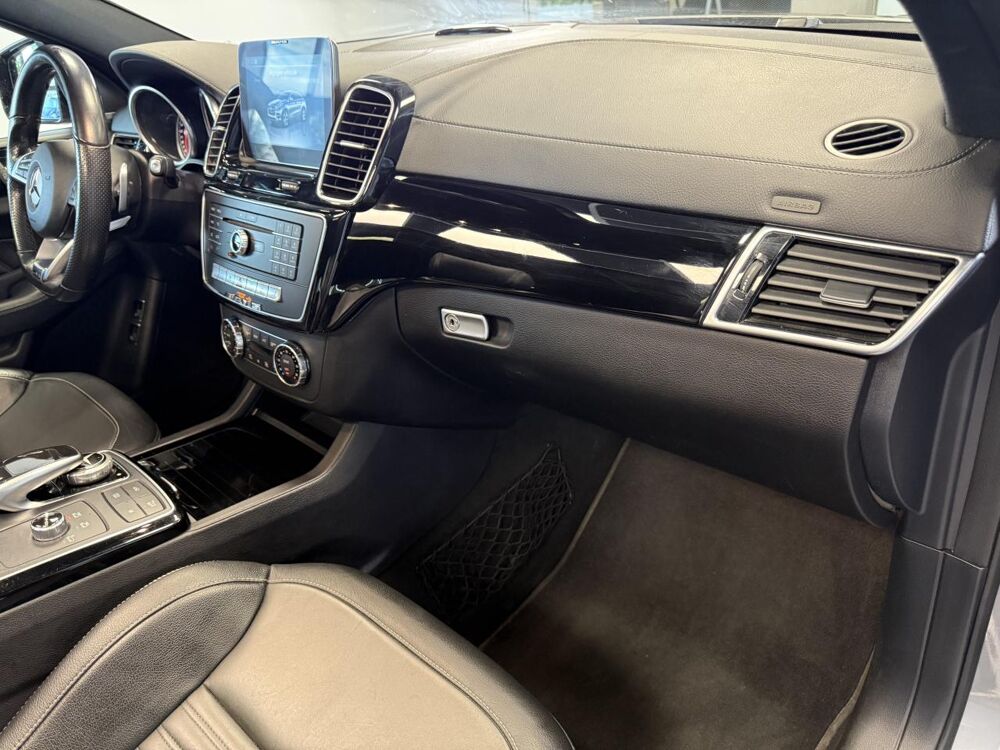 Classe GLE Coup&eacute; 350 d - Fascination Pack AMG - Toit ouvrant - Attelage 2016 occasion 60740 Saint-Maximin