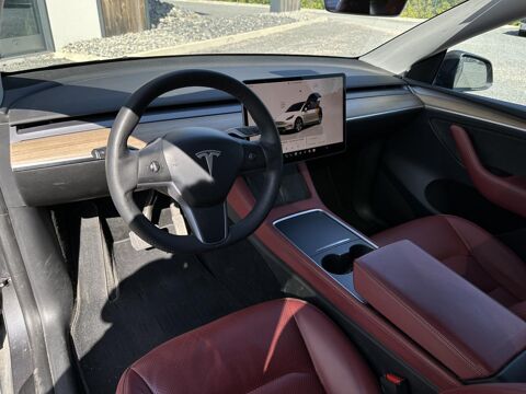 Model Y RWD Standard PH1 SELLERIE CUIR SUR MESURE - GARANTIE 12 MOI 2023 occasion 33127 Saint-Jean-d'Illac