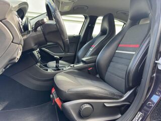 Classe A A 180 CDI FAP BlueEfficiency BERLINE - BM 176 Inspiration 2013 occasion 77185 Lognes