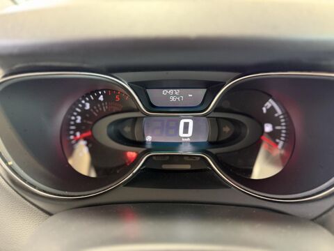 Captur 1.5 DCI 90CH ENERGY INTENS GARANTIE 12 MOIS 2019 occasion 16000 Angoul&ecirc;me