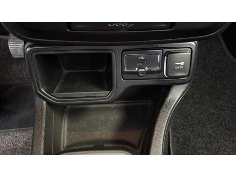 Renegade - 120 4x2 Limited / SUIVI FACTURE / DETECTEUR ANGLE MORT / 2019 occasion 17600 Saujon