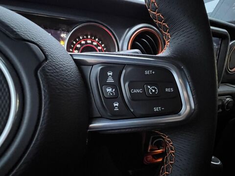Divers Crew cab MOJAVE V6 3.6L Pentastar VVT 2021 occasion 91830 Le Coudray-Montceaux