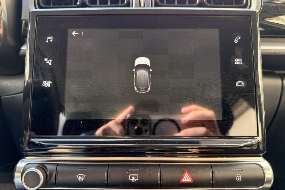 C3 Citro&euml;n 1.5 BlueHDi 100 Feel Nav GPS Radar AR CarPlay 2021 occasion 78760 Jouars-Pontchartrain