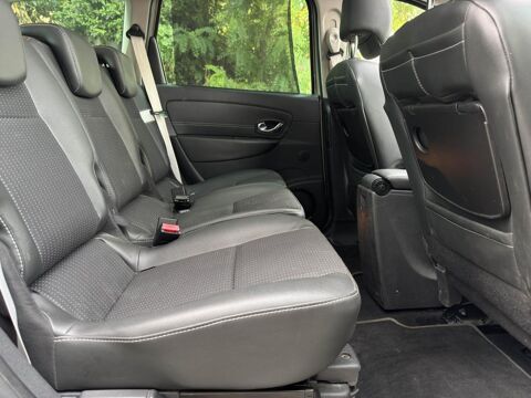 Sc&eacute;nic Grand 1.5 dCi FAP - 110 - BV EDC - 7pl GRAND III MONOSPACE 2013 occasion 77185 Lognes