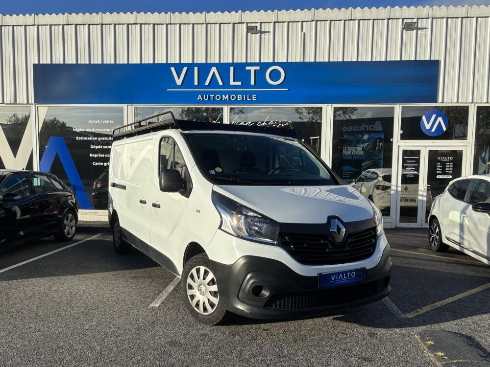 Trafic L2H1 1300 Kg 1.6 dCi 125 Grand Confort CARPLAY GALLERIE 2018 occasion 49070 Beaucouz&eacute;