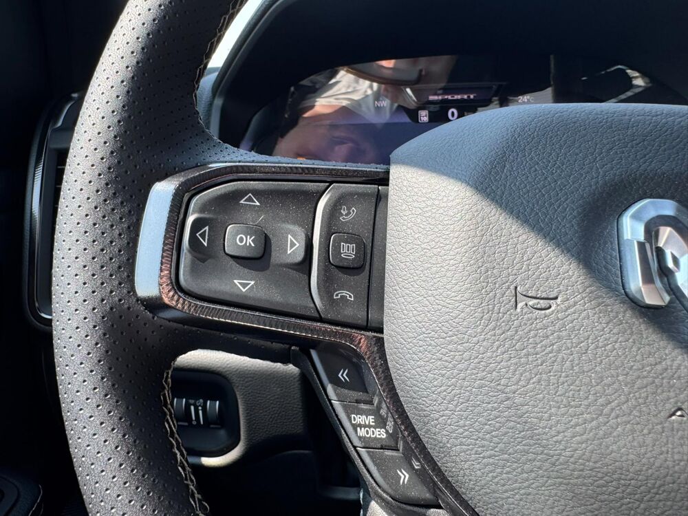 RAM 1500 CREW CAB SPORT NIGHT EDITION V8 5,7L HEMI 2026 occasion 91830 Le Coudray-Montceaux