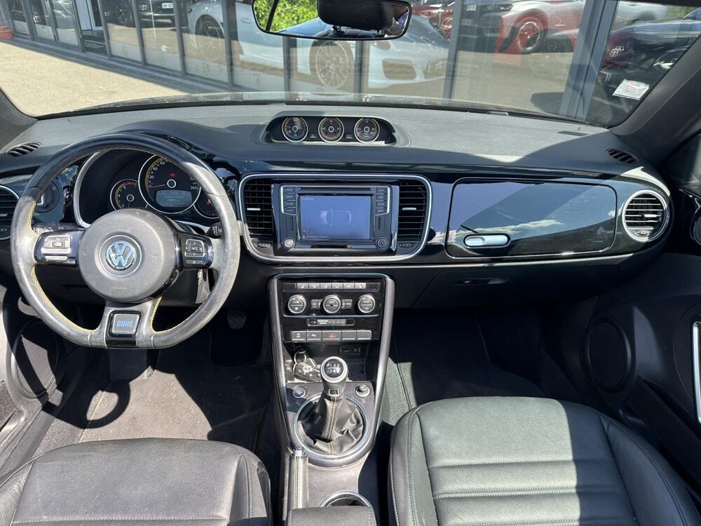COCCINELLE II Coccinelle Cabriolet 1.2 16V TSI BlueMotion - 105 COCCINELLE 2017 occasion 33450 Montussan