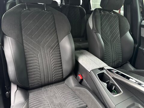 5008 1.2i Hybrid 145 BV e-DCS6 GT, Vision 360&deg;, CarPlay, 7 places 2025 occasion 31660 Bessi&egrave;res
