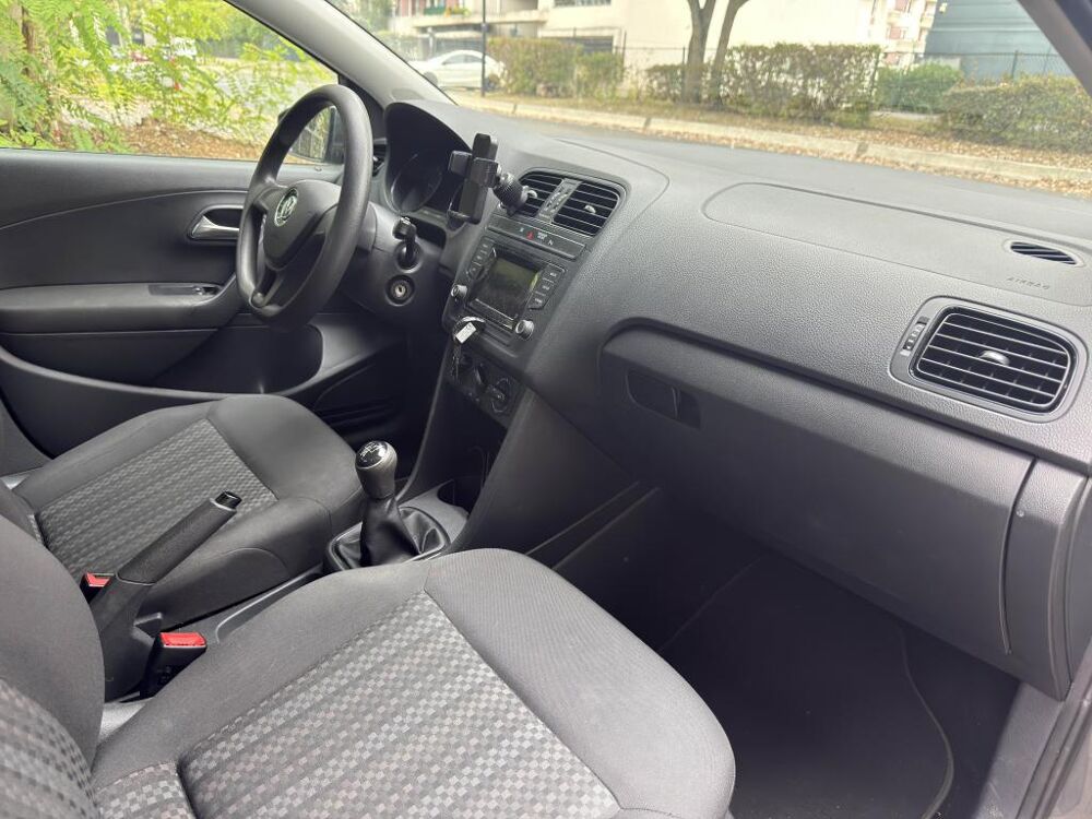 Polo 1.4 TDI BlueMotion 75 Trendline PHASE 2 2017 occasion 77185 Lognes