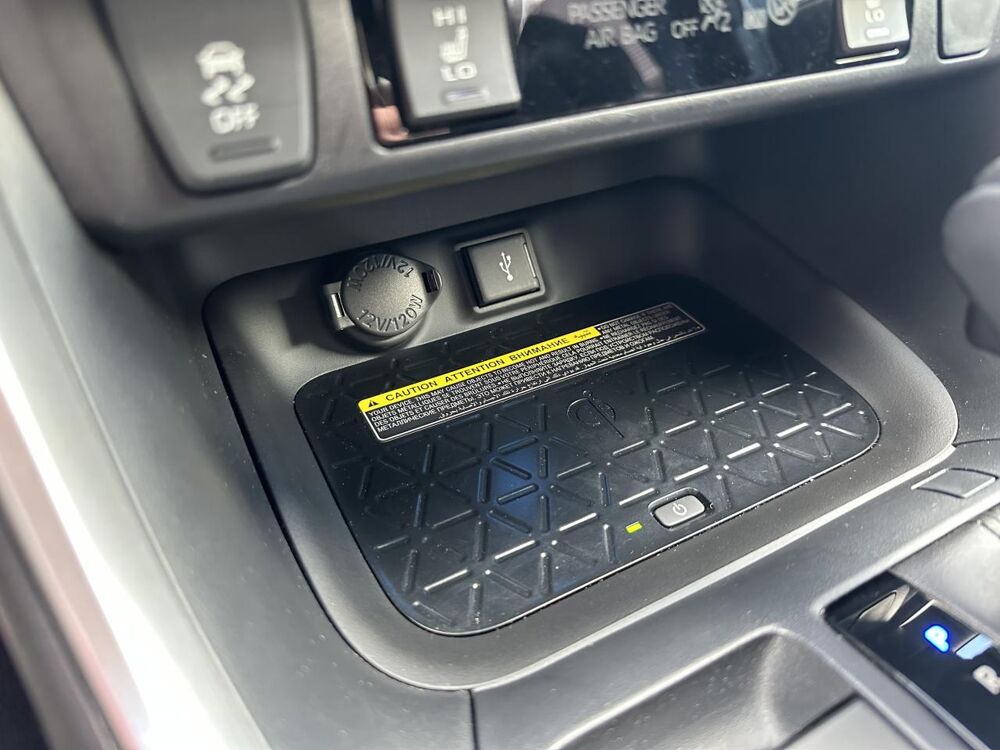 RAV 4 Hybride AWD 4X4 - Attelage - Camera - JBL - Collection 2021 occasion 25300 Pontarlier