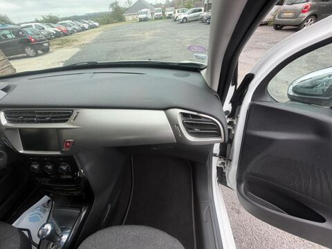 C3 1.2 PureTech boite auto - 82 Confort PHASE 2 2016 occasion 19100 Brive-la-Gaillarde