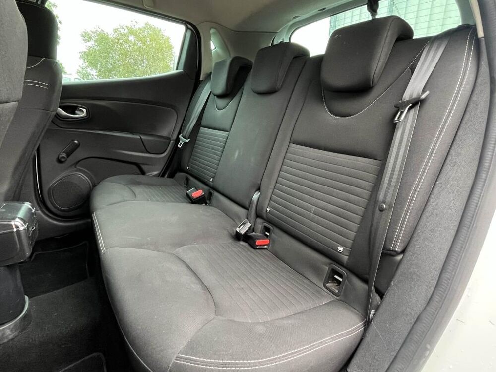 Clio 1.2 TCE 120ch - CLIM - BLUETOOTH - REGULATEUR 2017 occasion 13760 Saint-Cannat