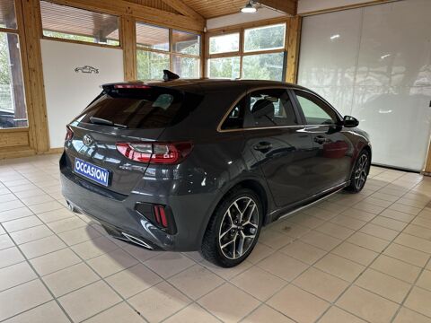 Ceed 1.6 CRDi 136 GT Line Camera de recul CarPlay Kit main libre 2020 occasion 33700 M&eacute;rignac
