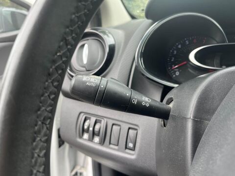 Clio 1.2 TCE 120ch - CLIM - BLUETOOTH - REGULATEUR 2017 occasion 13760 Saint-Cannat