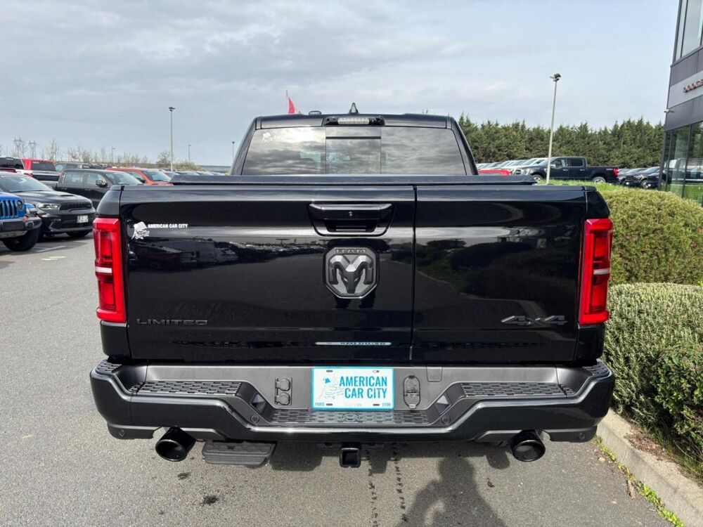 RAM 1500 CREW LIMITED NIGHT EDITION BOX HAYON MULTI 2026 occasion 91830 Le Coudray-Montceaux