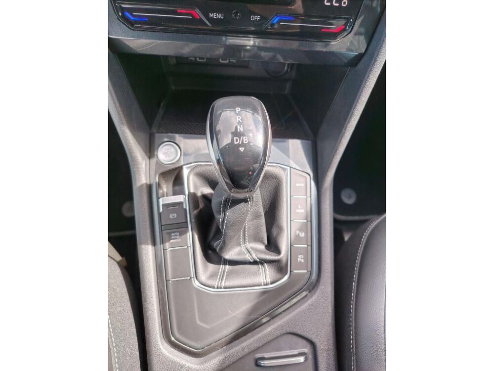 Tiguan R-LINE EXCLUSIVE EHYBRID 245ch DSG6 RECHARGEABLE 2021 occasion 44700 Orvault