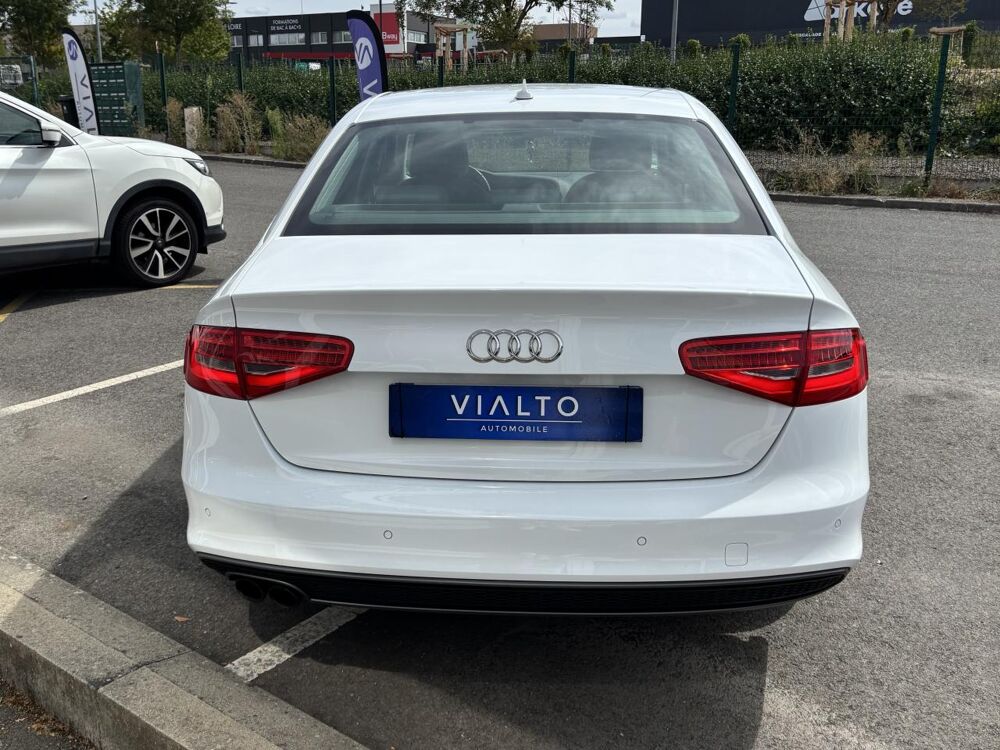 A4 LIMOUSINE S LINE 1.8 TFSI 170 - BVA Multitronic - SUIVI COMP 2013 occasion 49070 Beaucouz&eacute;