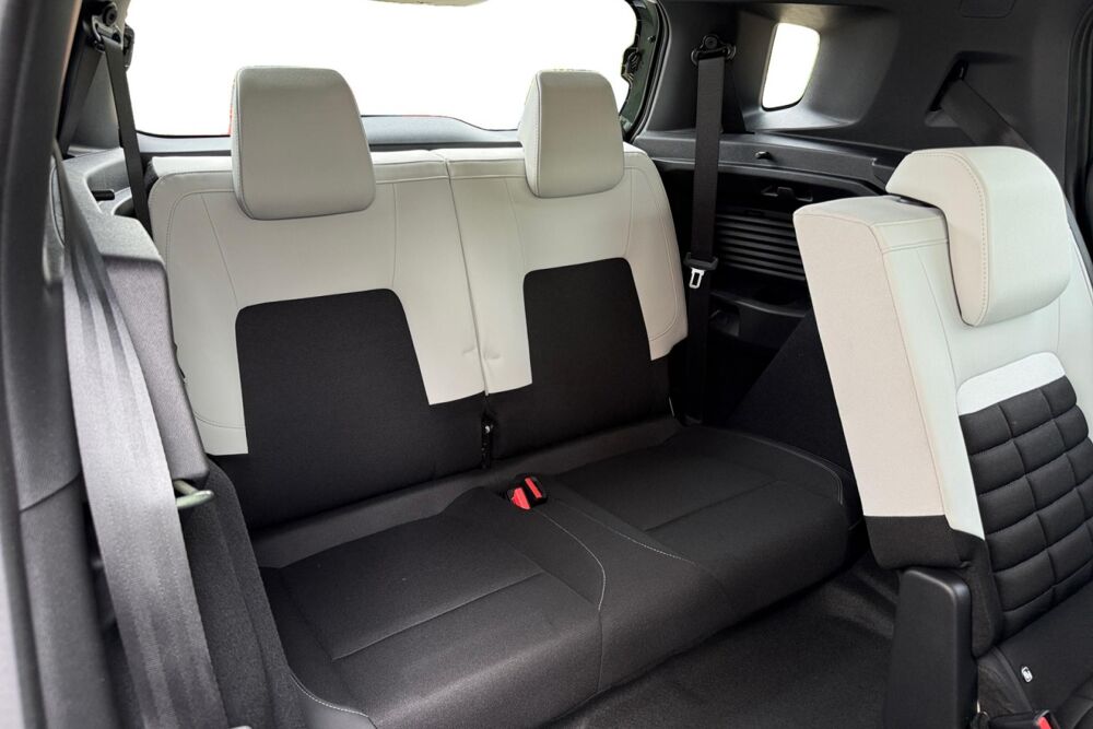 C3 Aircross 1.2 HYBRIDE 145 MAX E-DCS6 7PL 2026 occasion 38550 Clonas-sur-Var&egrave;ze