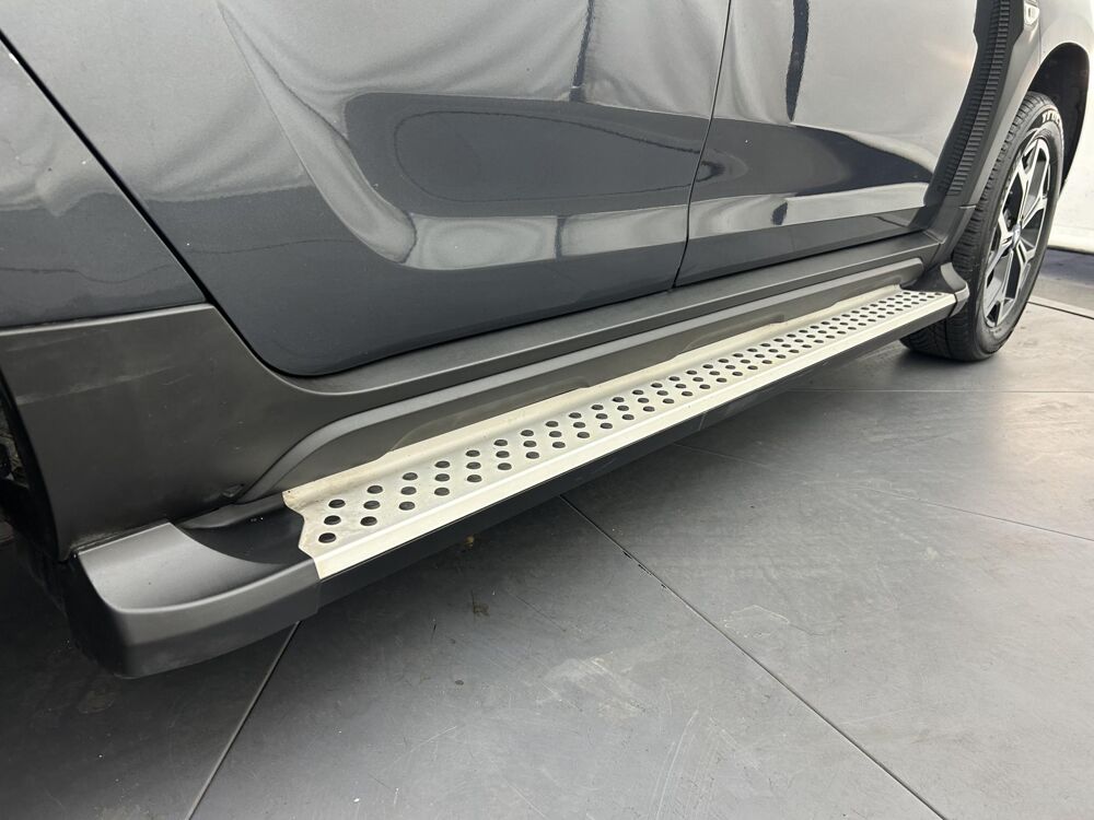 Duster 1.5 Blue dCi 115ch - finition 15 ANS - GARANTIE 12 MOIS 2021 occasion 33130 B&egrave;gles