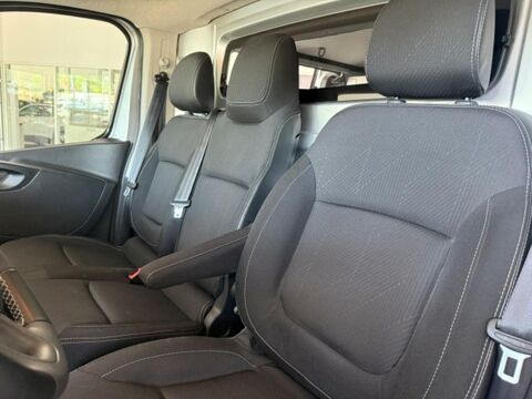 Trafic ANTILOPE VAN FLEX 3 2.0 DCI 145CV EDC6 2023 occasion 17130 Montendre