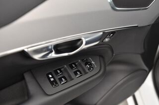 XC90 T8 AWD Hybride Rechargeable 310+145 ch Geartronic 8 7pl Star occasion 17130 Montendre