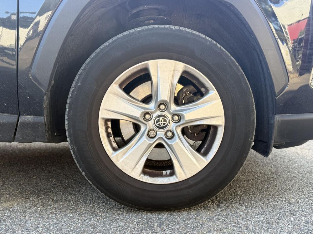 RAV 4 Hybride 4x2 - BV CVT Dynamic Business SUIVI TOYOTA 2021 occasion 94360 Bry-sur-Marne